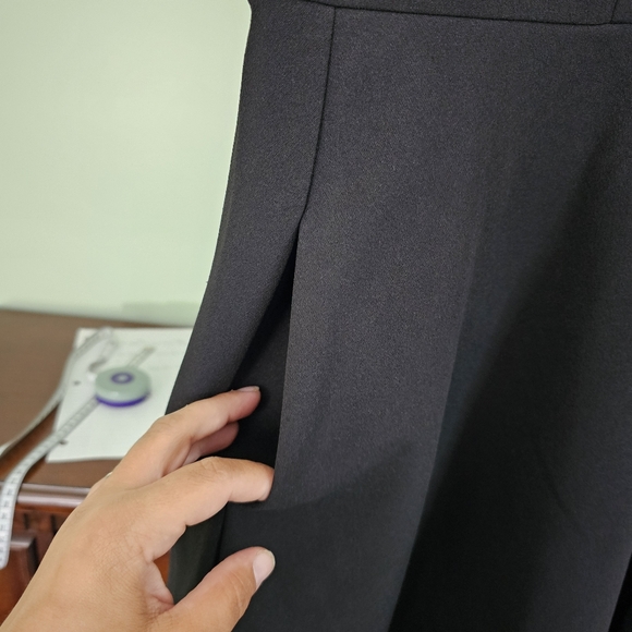 BloomChic Solid Pocket Sleeveless Ruffle Hem Tank Dress Black Size 14-16 - Picture 5 of 7